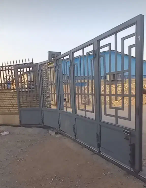 درب و پنجره سازی اهنی|خدمات پیشه و مهارت|قرچک, شهرک صنعتی قرچک|دیوار