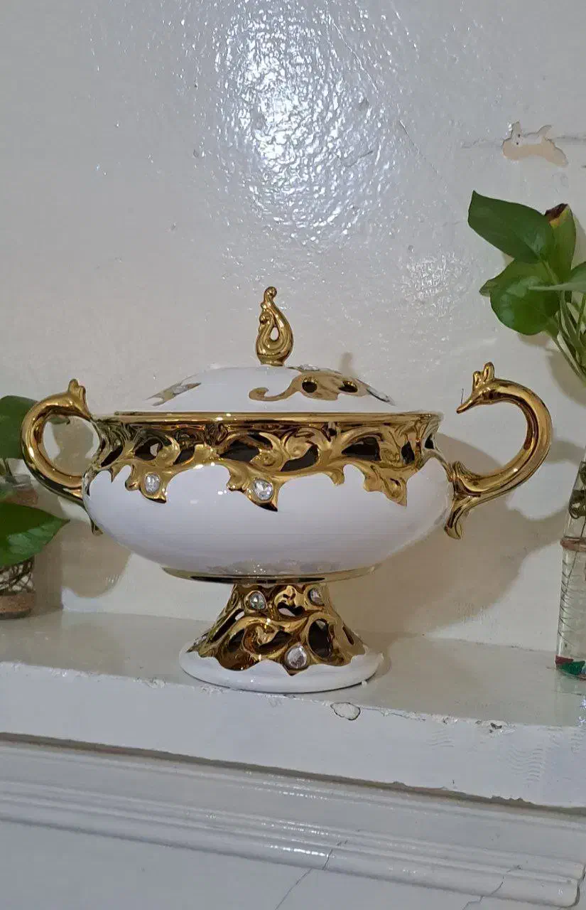 ۶ عدد ظروف پذیرایی یا دکوری ،قیمت ۲۸۰۰|ظروف سرو و پذیرایی|سمنان, |دیوار