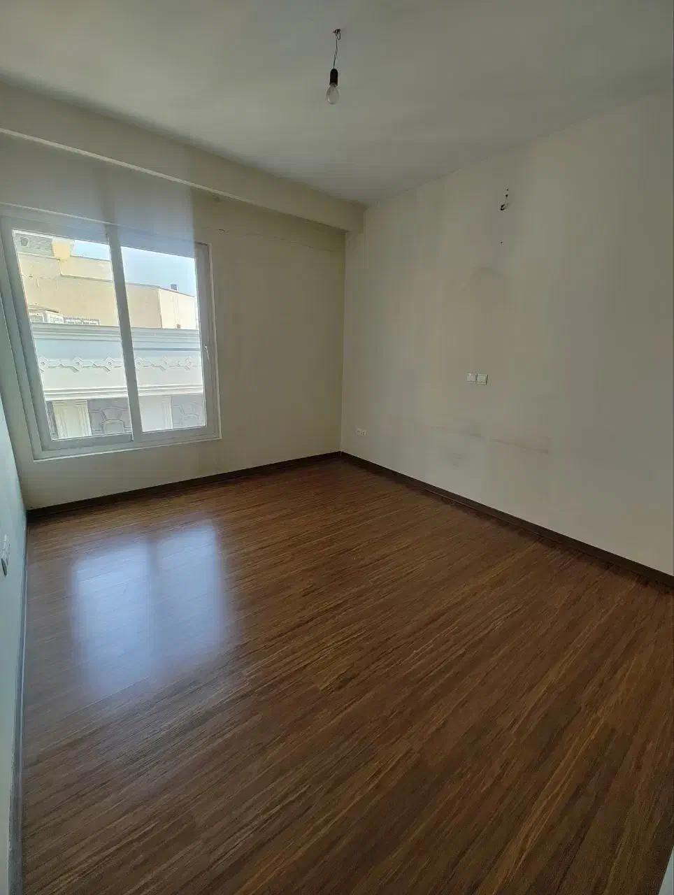 ۹۰متر/۲خواب/۱۰ساله شیک فول امکانات/تاپ لوکیشن