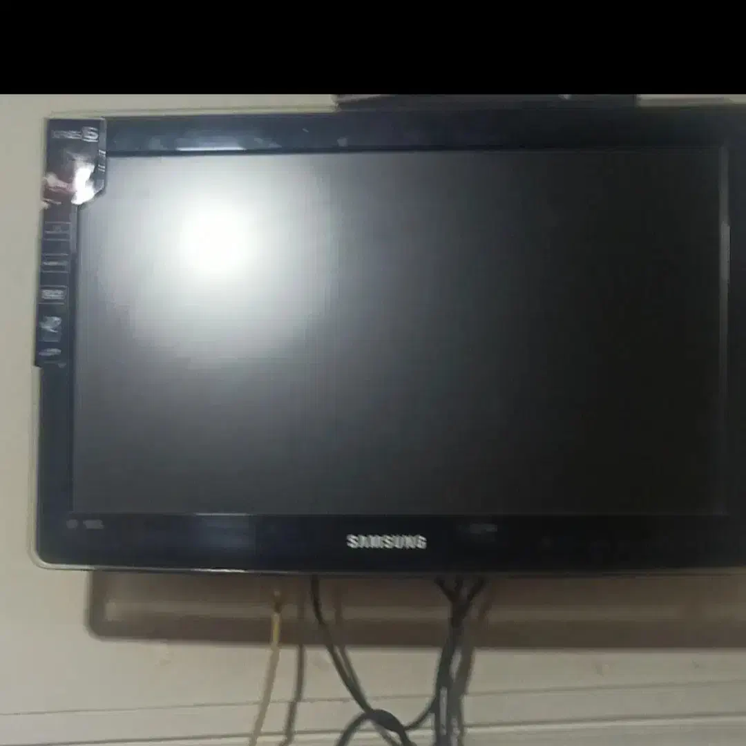 تلویزیون ۳۲ اینج سامسونگ نو بدون هیچ مشکلی|تلویزیون و پروژکتور|زاهدان, |دیوار