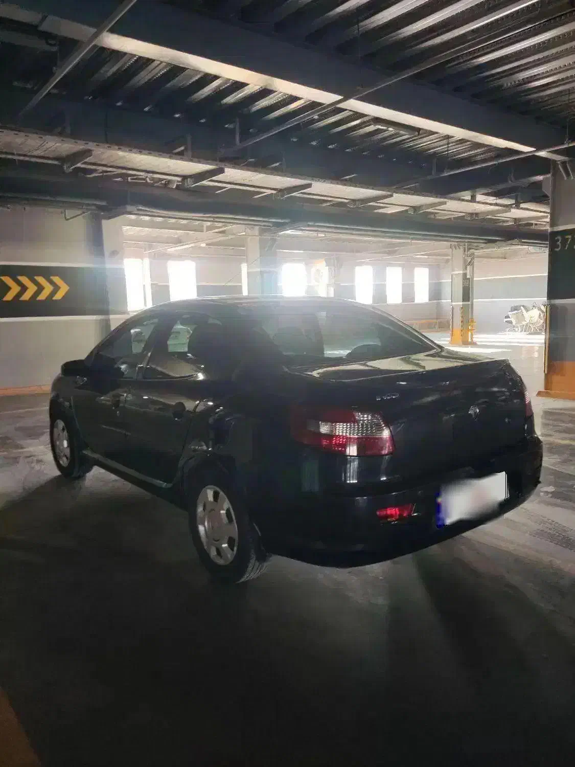 رانا Lx (بی رنگ)|خودرو سواری و وانت|مشهد, کوی المهدی|دیوار