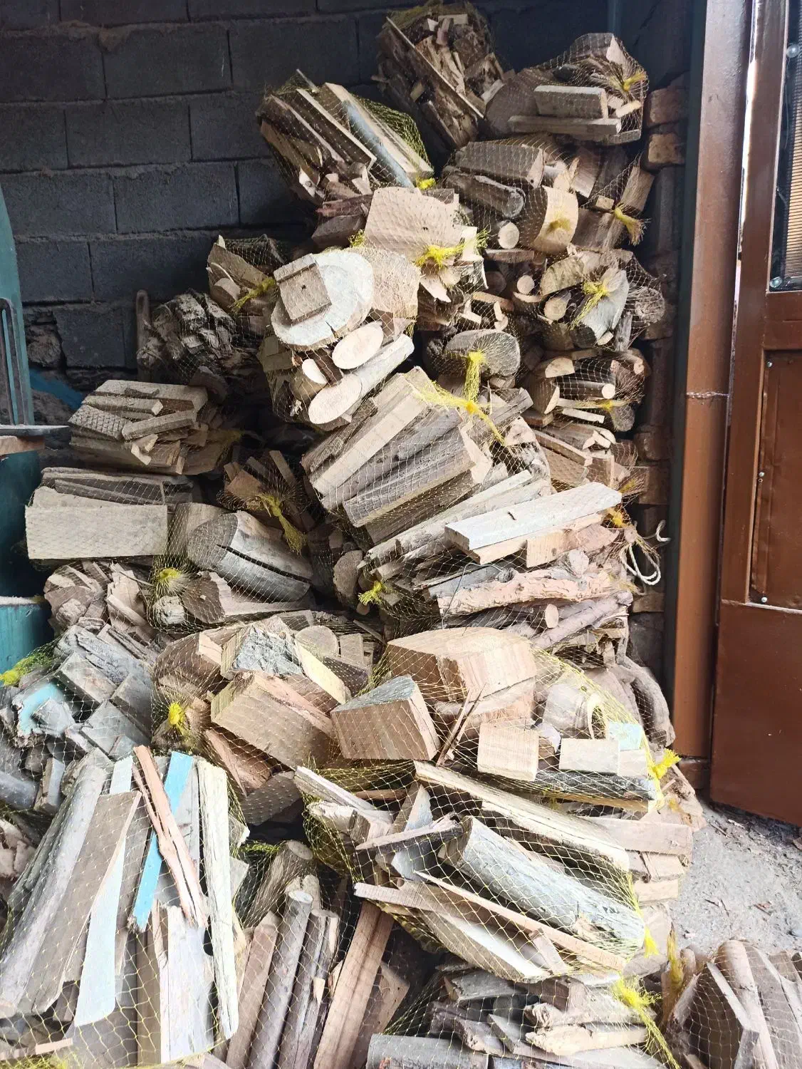 چوب بسته بندی اتش|کوهنوردی و کمپینگ|طرقبه, |دیوار