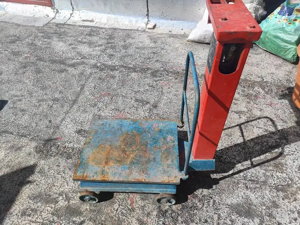 باسکول 100کیلوی|ابزارآلات|بیجار, |دیوار