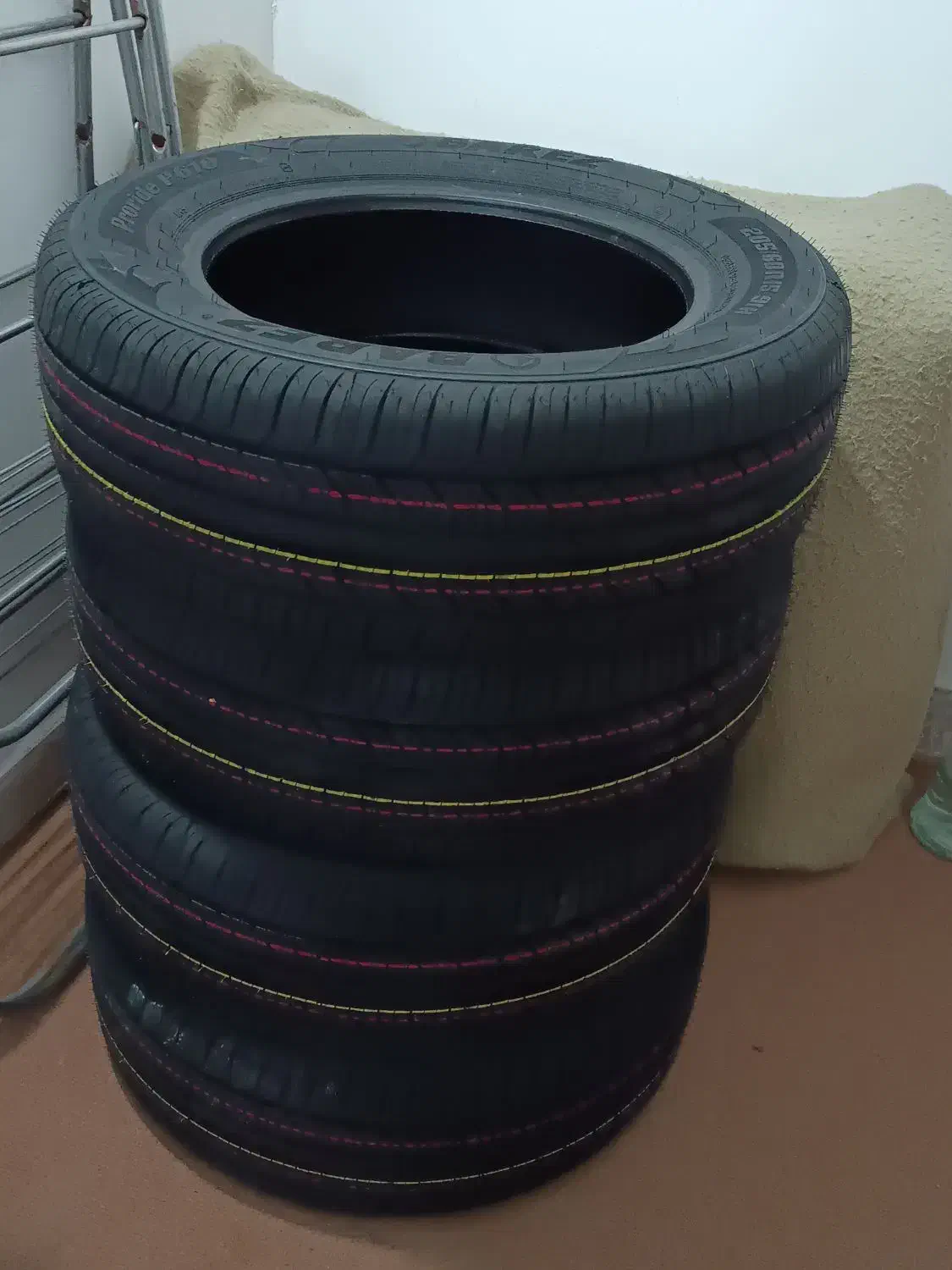 رینگ صلیبی.. لاستیک بارز|قطعات یدکی و لوازم جانبی|محمدشهر, ولدآباد|دیوار