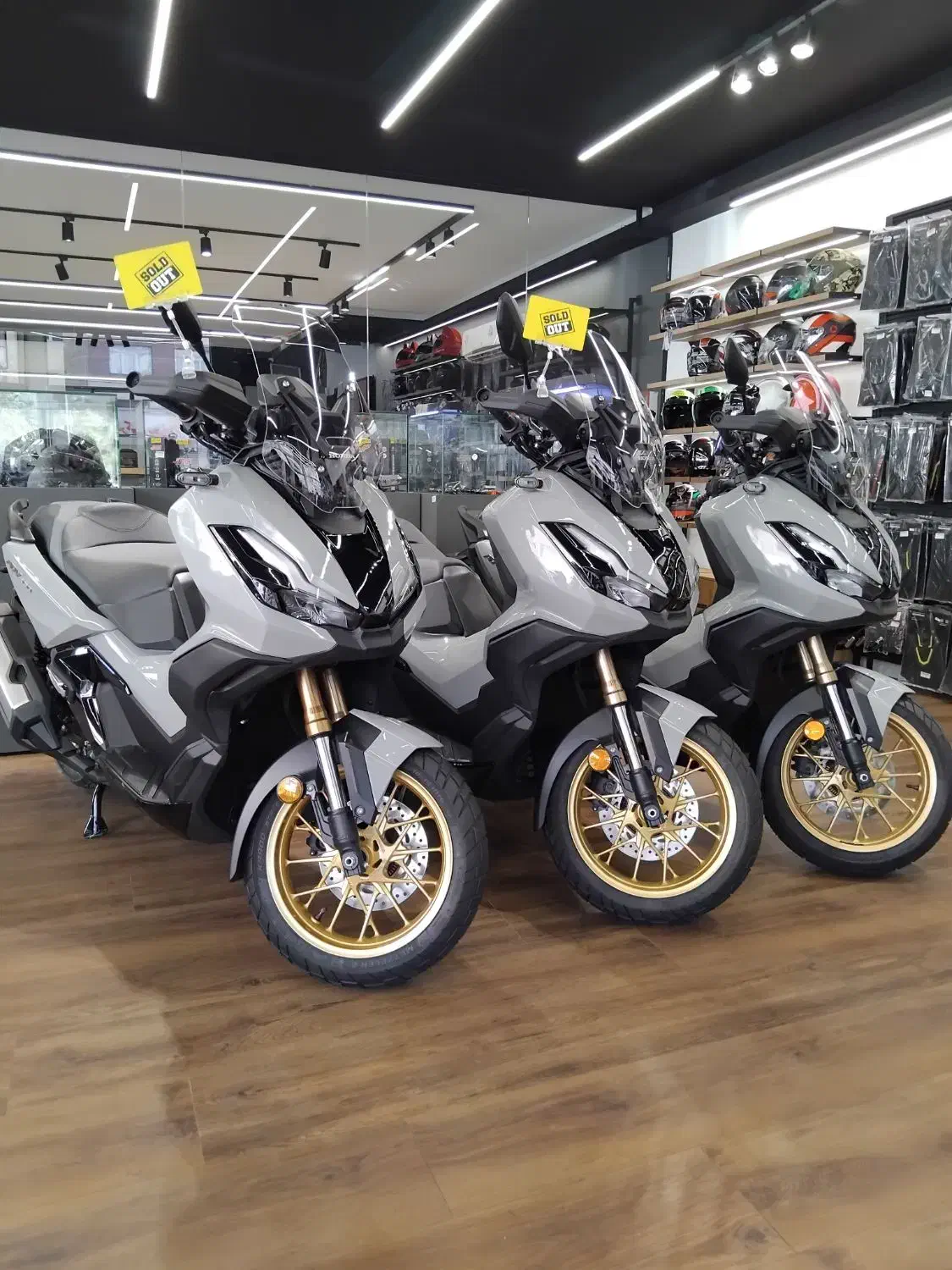 adv 350 cc صفر خشک|موتورسیکلت|تهران, کاج|دیوار