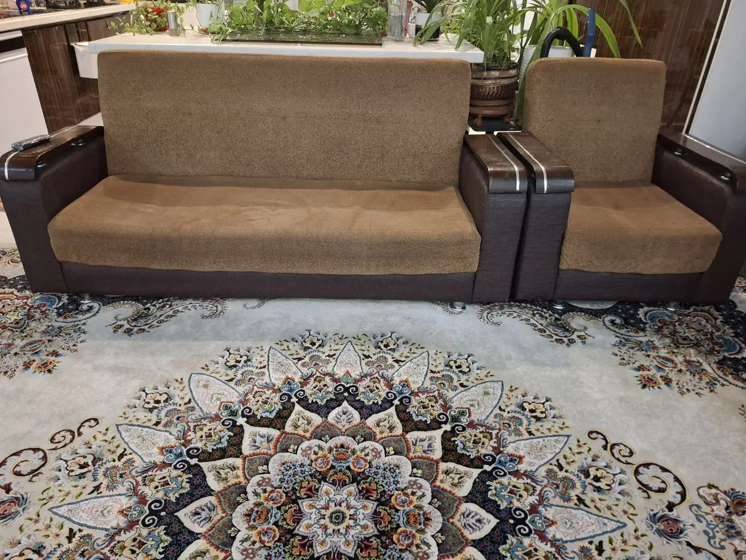 مبل راحتی ۷ نفره|مبلمان خانگی و میز عسلی|تهران, شهران جنوبی|دیوار