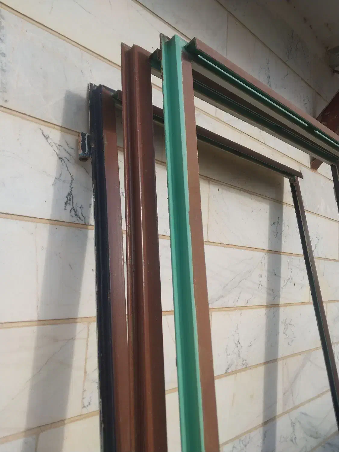 درب اهنی|مصالح و تجهیزات ساختمان|شازند, |دیوار