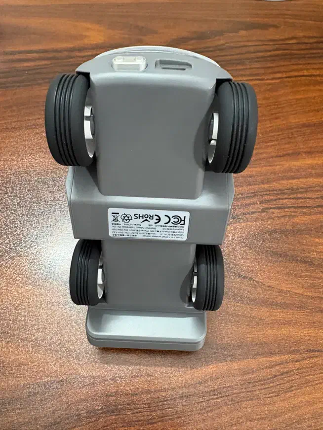 شارژر بی سیم مدل iTruck|لوازم جانبی موبایل و تبلت|اندیشه, اندیشه فاز ۴|دیوار