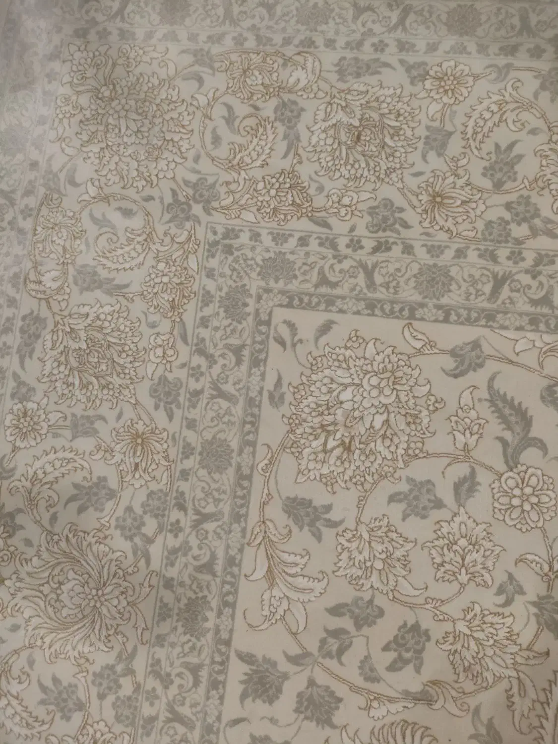 دو تخته فرش بسیار نو تمیز 1200شانه تراکم 3600|فرش|فولادشهر, فولادشهر|دیوار