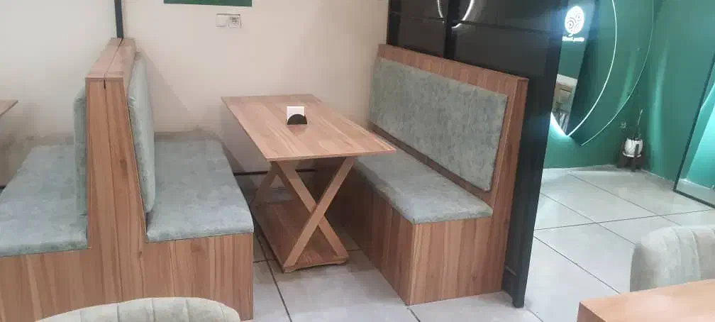 نیمکت و میز|صندلی و نیمکت|شیراز, قدوسی شرقی|دیوار