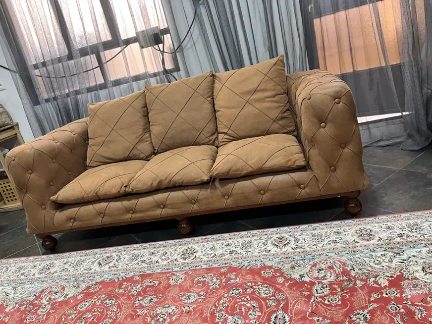 مبلمان با پایه های چوب و محکم|مبلمان خانگی و میز عسلی|اهواز, زیتون کارمندی|دیوار