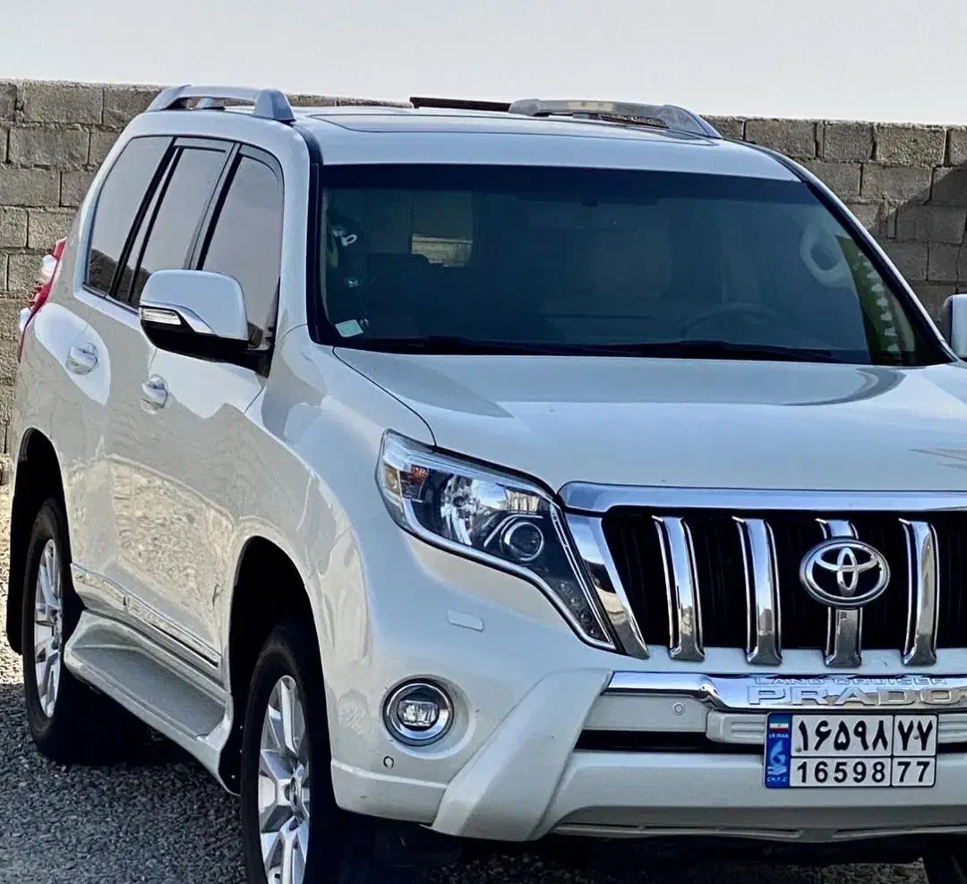 پرادو ۲۰۱۷|خودرو سواری و وانت|زاهدان, |دیوار