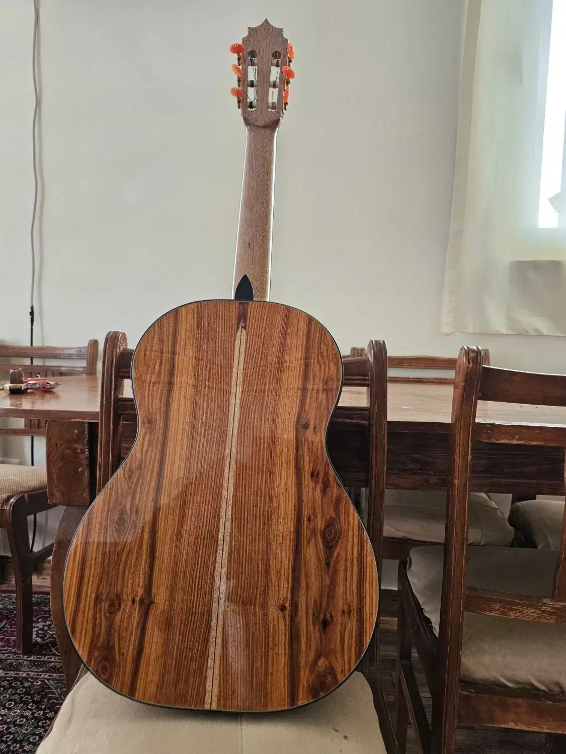 گیتار تخفیف ویژه|گیتار، بیس، امپلیفایر|مریوان, |دیوار