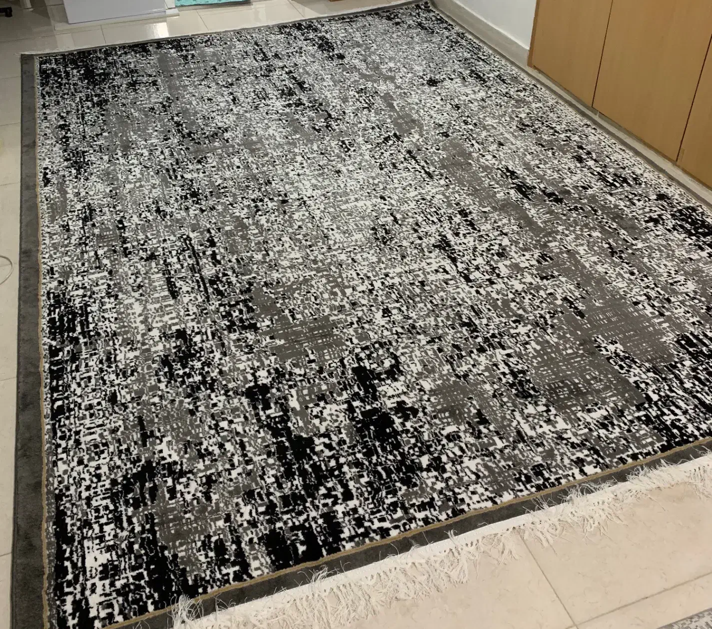 ۲ تخته فرش ۹ متری تازه و نو باهم ۱۰ میلیون|فرش|سنندج, |دیوار