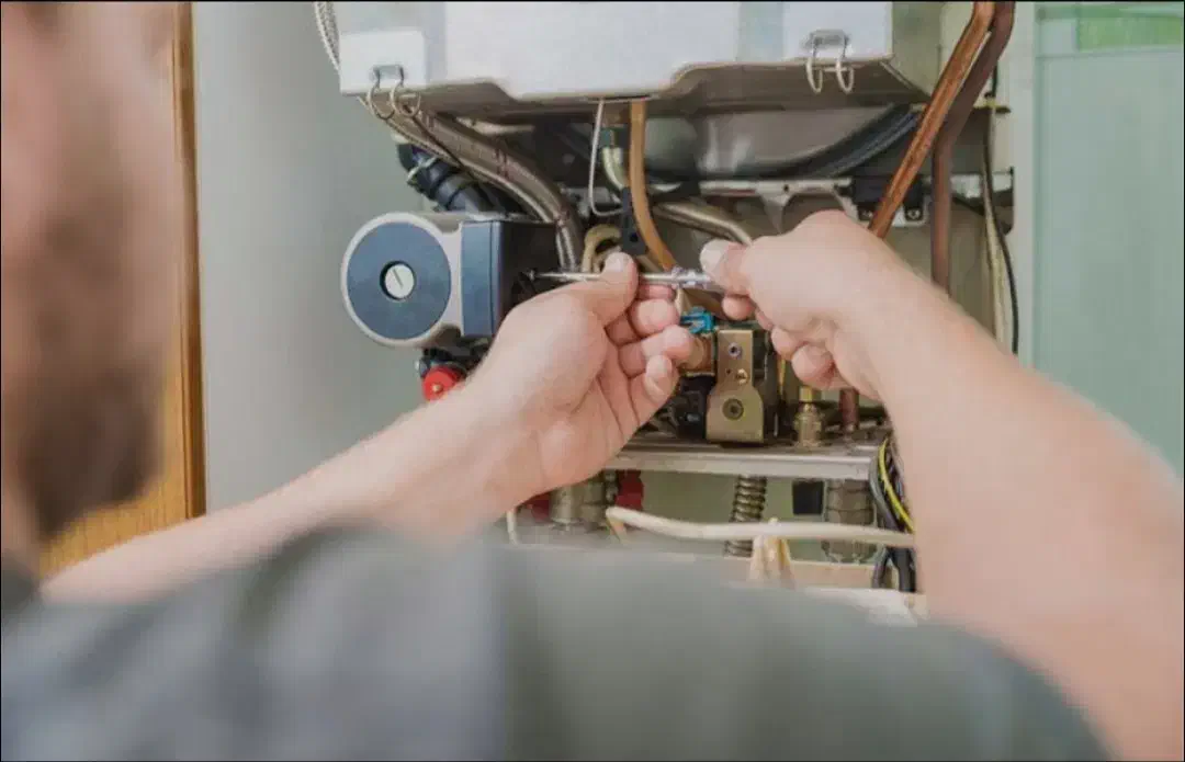 تعمیر و نصب انواع پکیج، آبگرمکن و اجاق گاز|خدمات پیشه و مهارت|پرند, فاز ۶|دیوار