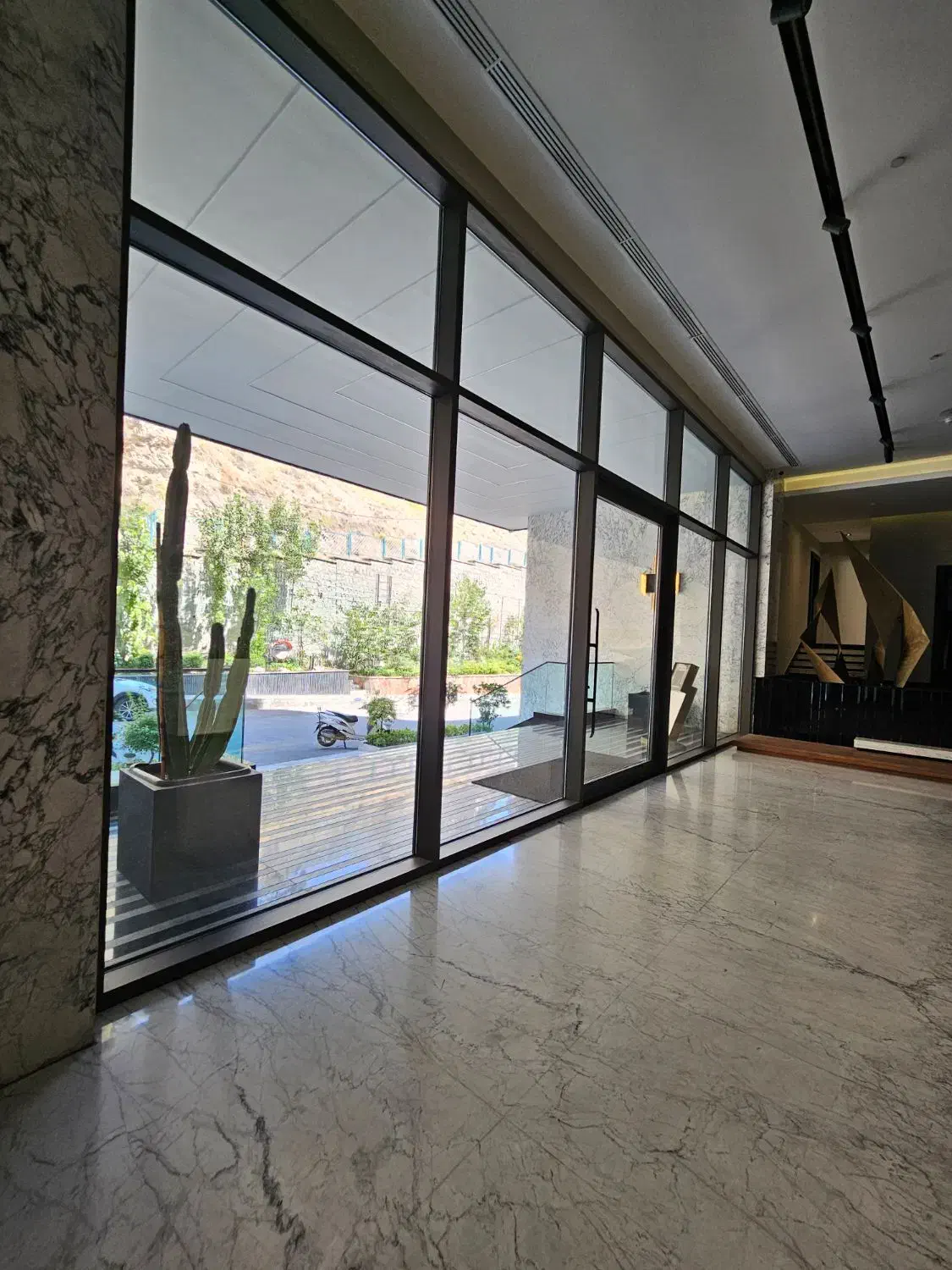 ۳۰۰ متر مدرن نیاوران/تک واحدی/مشاعات کامل