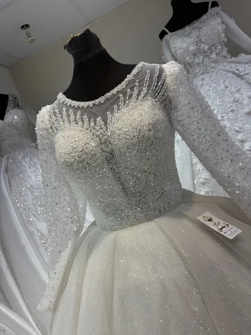 فروش و اجاره لباس عروس|لباس|شیراز, زند|دیوار