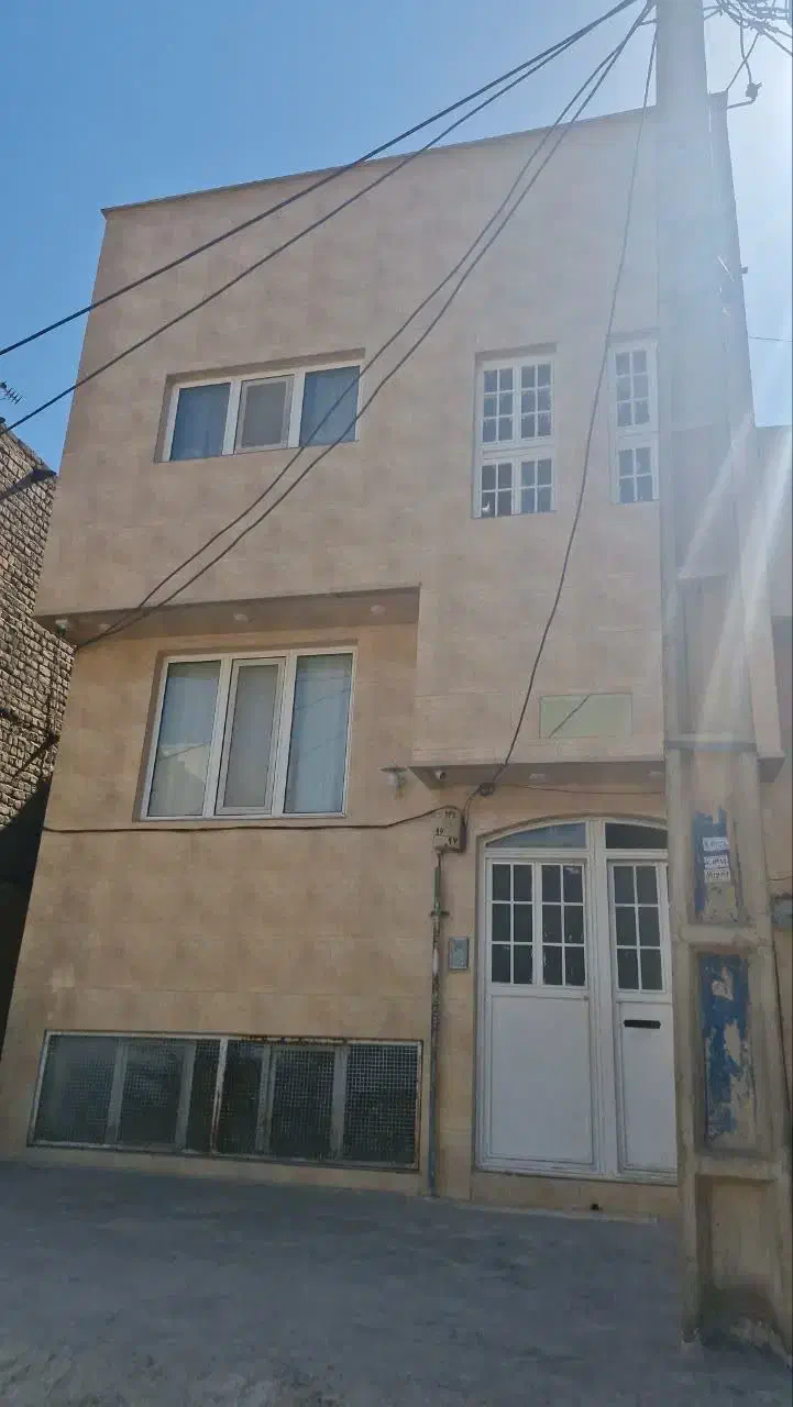 خانه تمیز فروش فروش|فروش خانه و ویلا|قم, زند آباد|دیوار