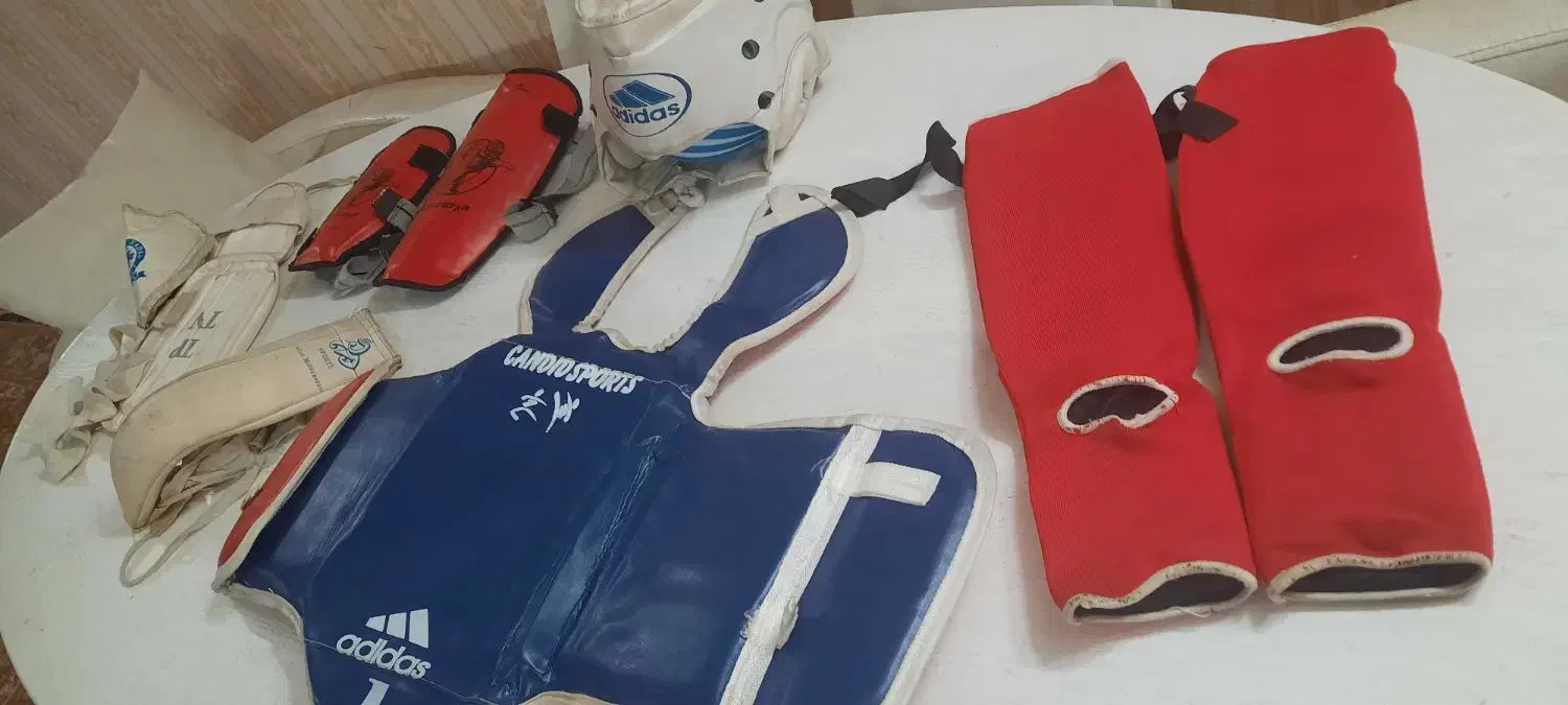 لوارم مبارزه تکواندو وشوو هوگو کلاه ساق بند|تجهیزات ورزشی|مشهد, شهید آوینی|دیوار