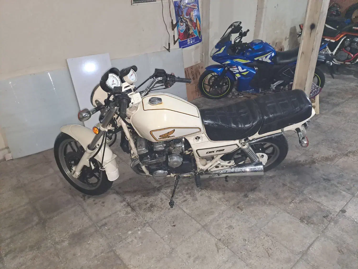 cbx 750  فابریک. سند بنام . معاوضه|موتورسیکلت|تهران, خانی آباد نو شمالی|دیوار