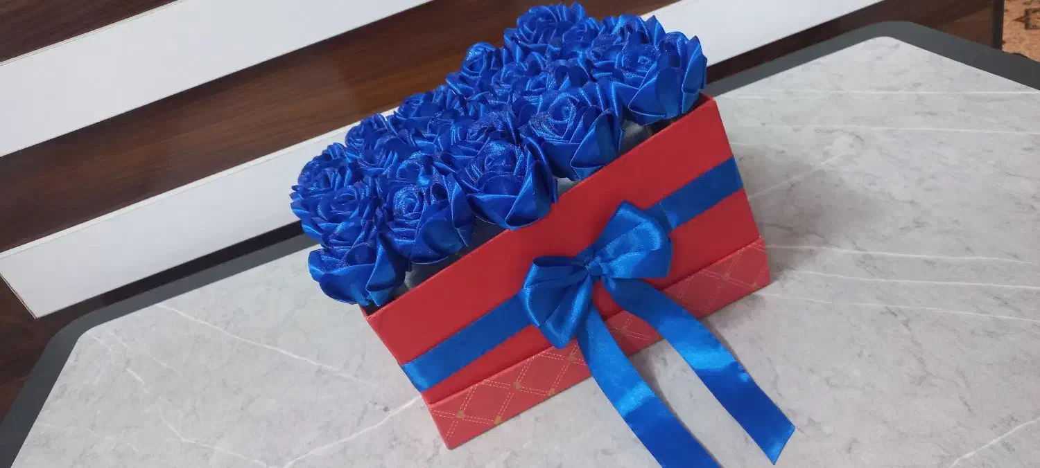 گل ربانی|گل مصنوعی|بروجرد, |دیوار