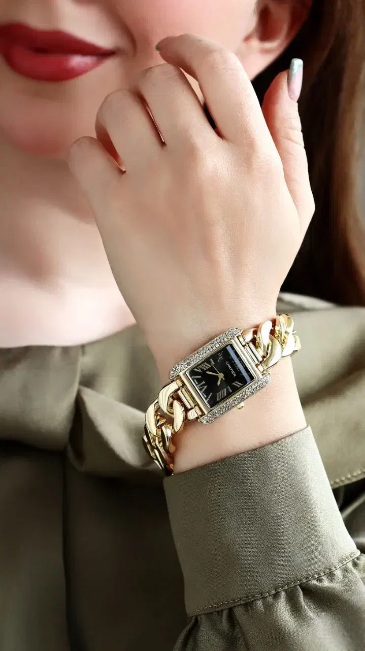 ساعت کارتیر مربع زنانه رنگ بندی متنوع ژاپن|ساعت|اصفهان, قلعه طبره|دیوار