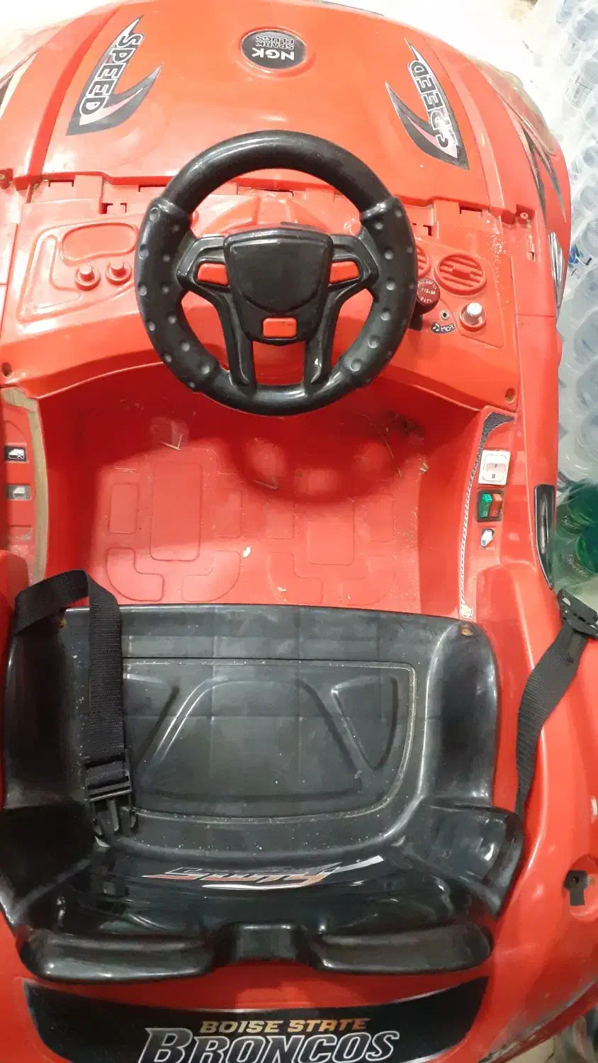 ماشین شارژی زیر قیمت|اسباب‌بازی بچه|بندر انزلی, متروپل|دیوار