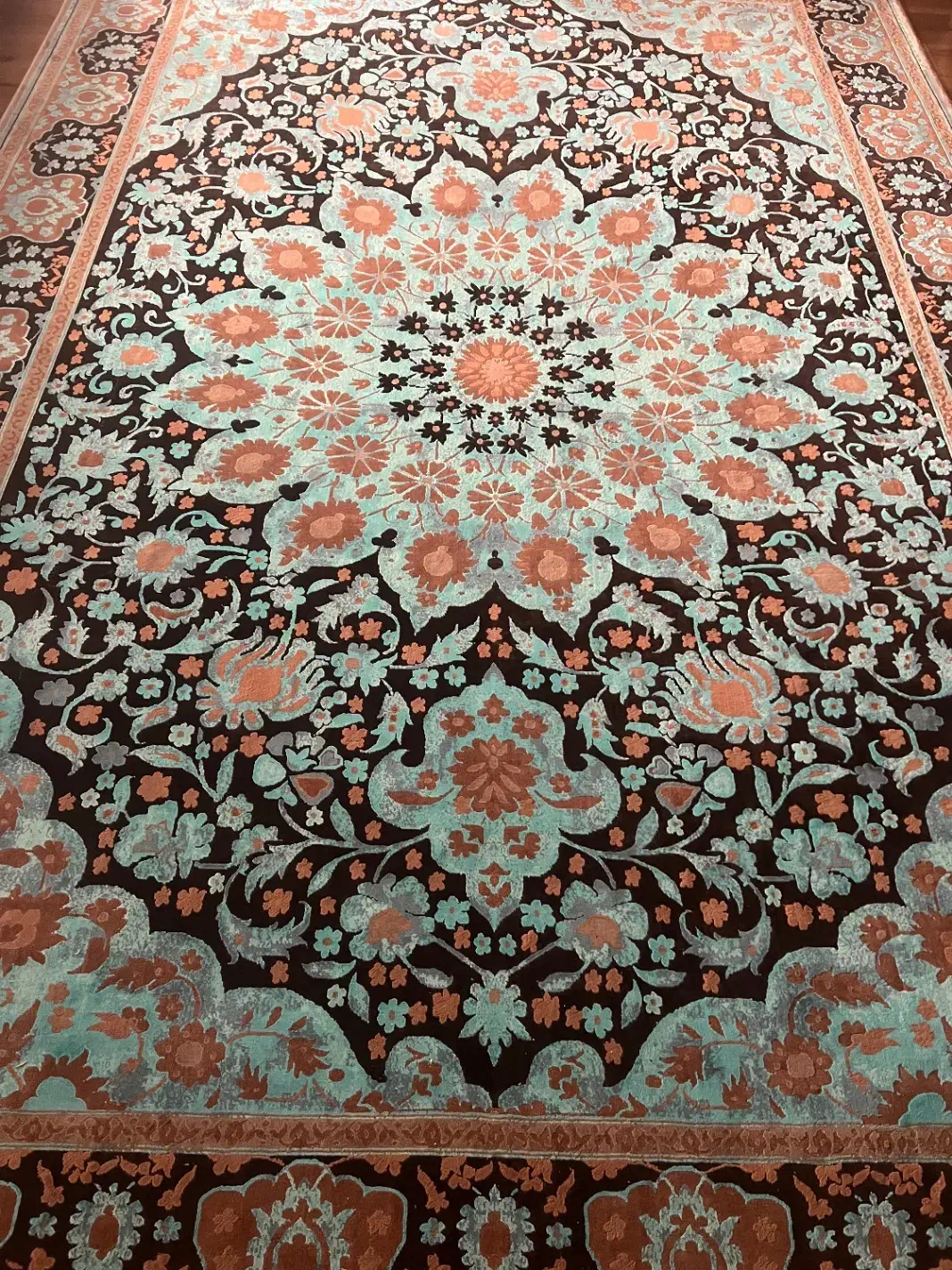 فرش ۹ متری|فرش|کیش, |دیوار