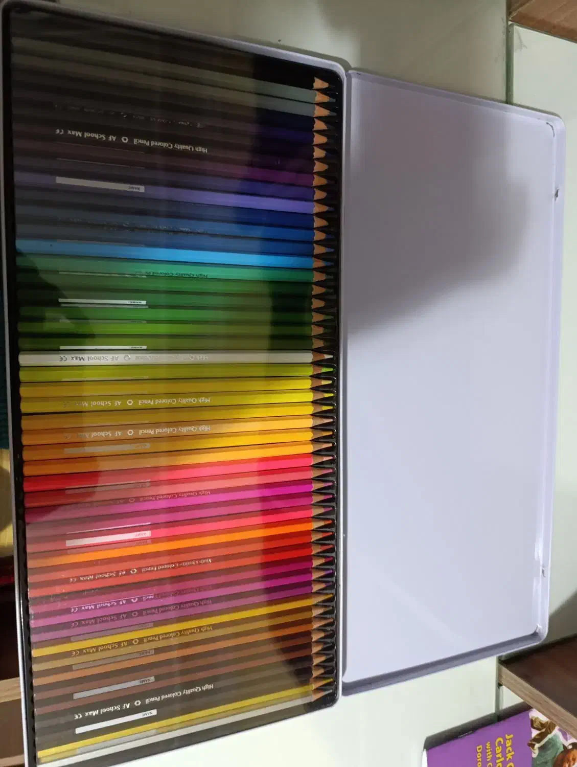 مداد رنگی|لوازم التحریر|شهریار, کردزار|دیوار