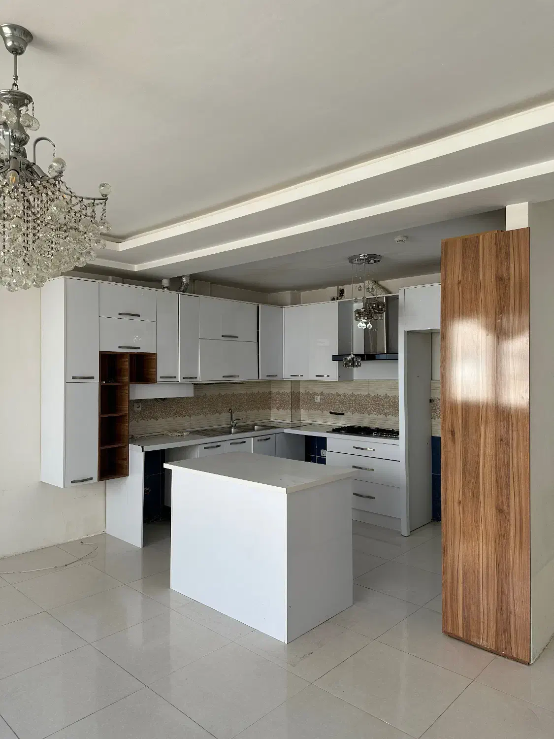 ۹۳متر/۸واحدی/دونبش/فستیوال نور|فروش آپارتمان|مشهد, الهیه|دیوار