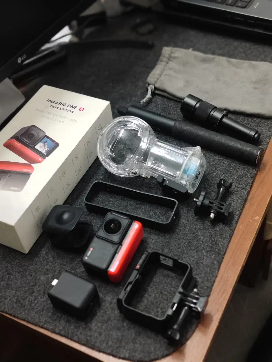 insta 360 Twin Edition|دوربین عکاسی و فیلم‌برداری|تهران, نیلوفر|دیوار