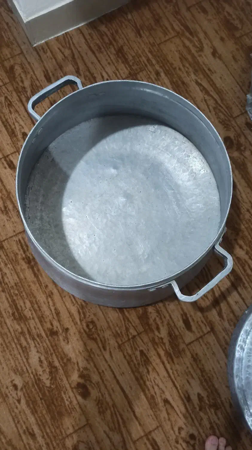 ظروف روحی ،مسی و پارچ قدیمی|ظروف پختوپز|رامهرمز, |دیوار