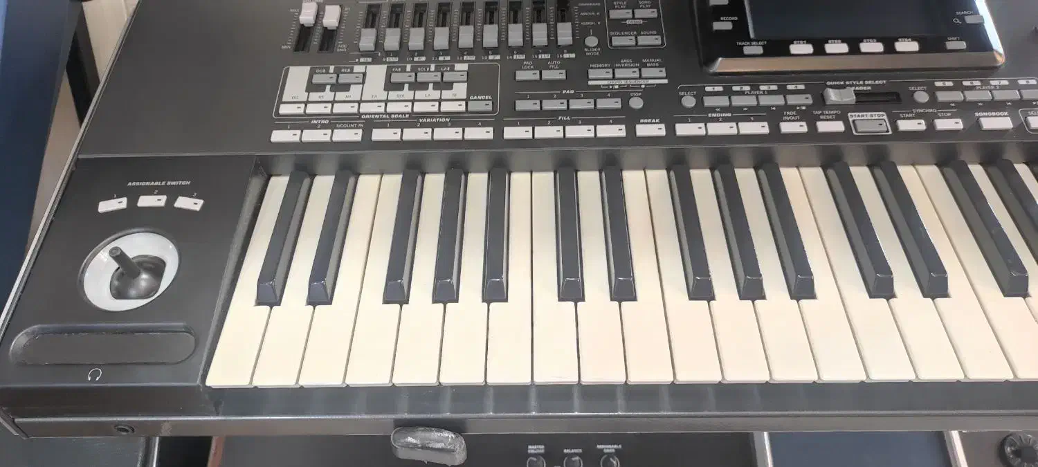 korg pa3x or|پیانو، کیبورد، آکاردئون|اصفهان, سعادت‌آباد|دیوار