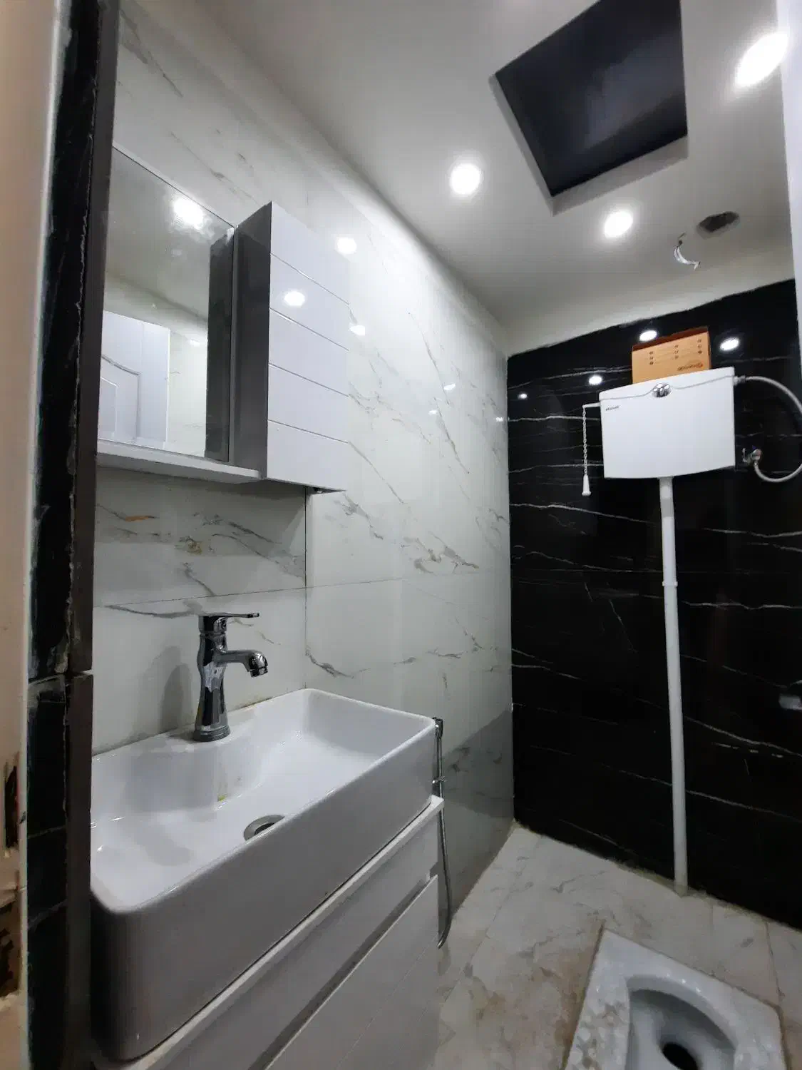 ۱۱۰متر نوساز میدان غیاثی