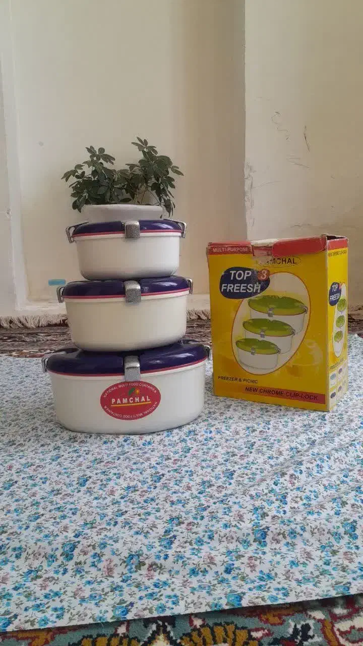 ظرف غذا کاملا نو|ظروف نگهدارنده، پلاستیکی، یک‌بارمصرف|فردوس (خراسان), |دیوار