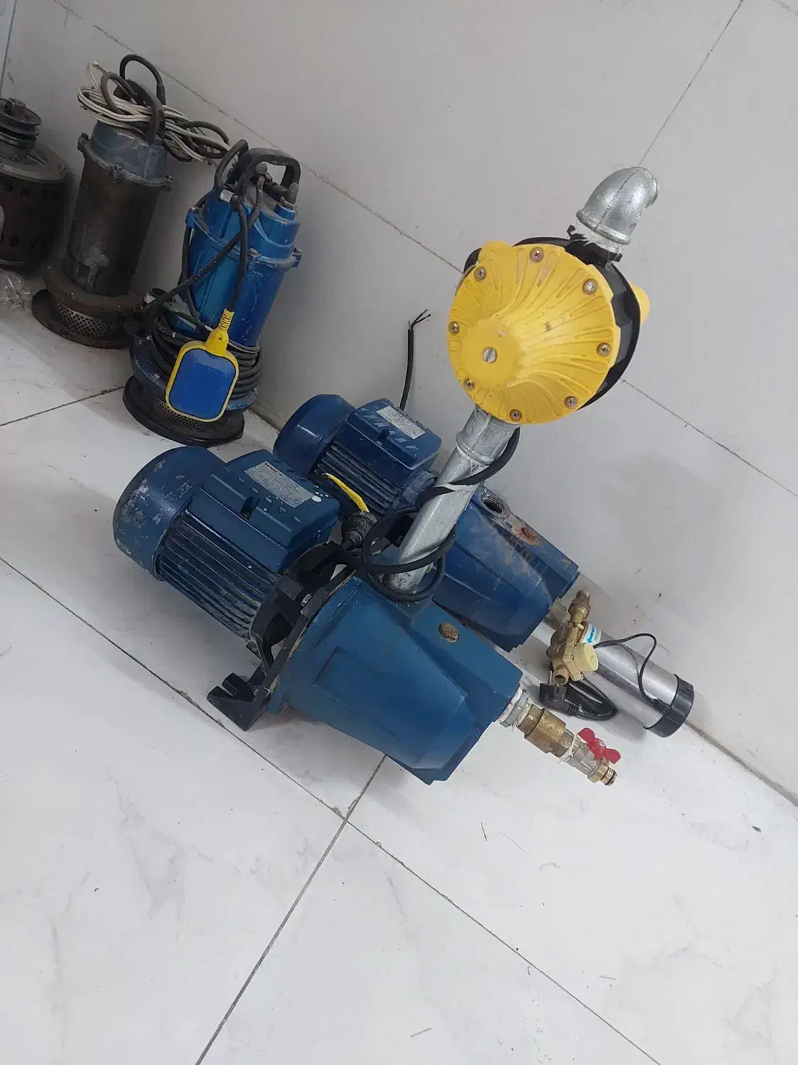 تعمیروسیم پیچی پمپ آب،پمپ‌باد،بالابر و الکتروموتور|خدمات پیشه و مهارت|مشهد, الهیه|دیوار