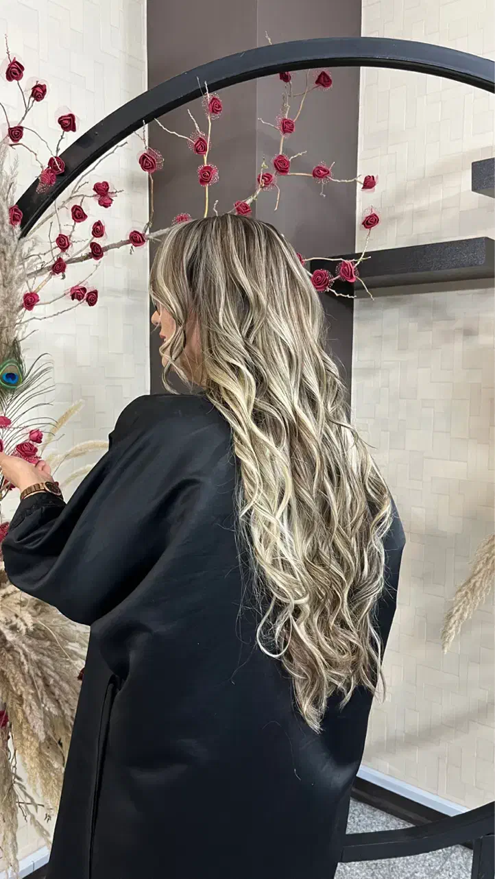 مدل رنگلایت برای تکمیل آلبوم کاری|خدمات آرایشگری و زیبایی|اصفهان, طامه|دیوار