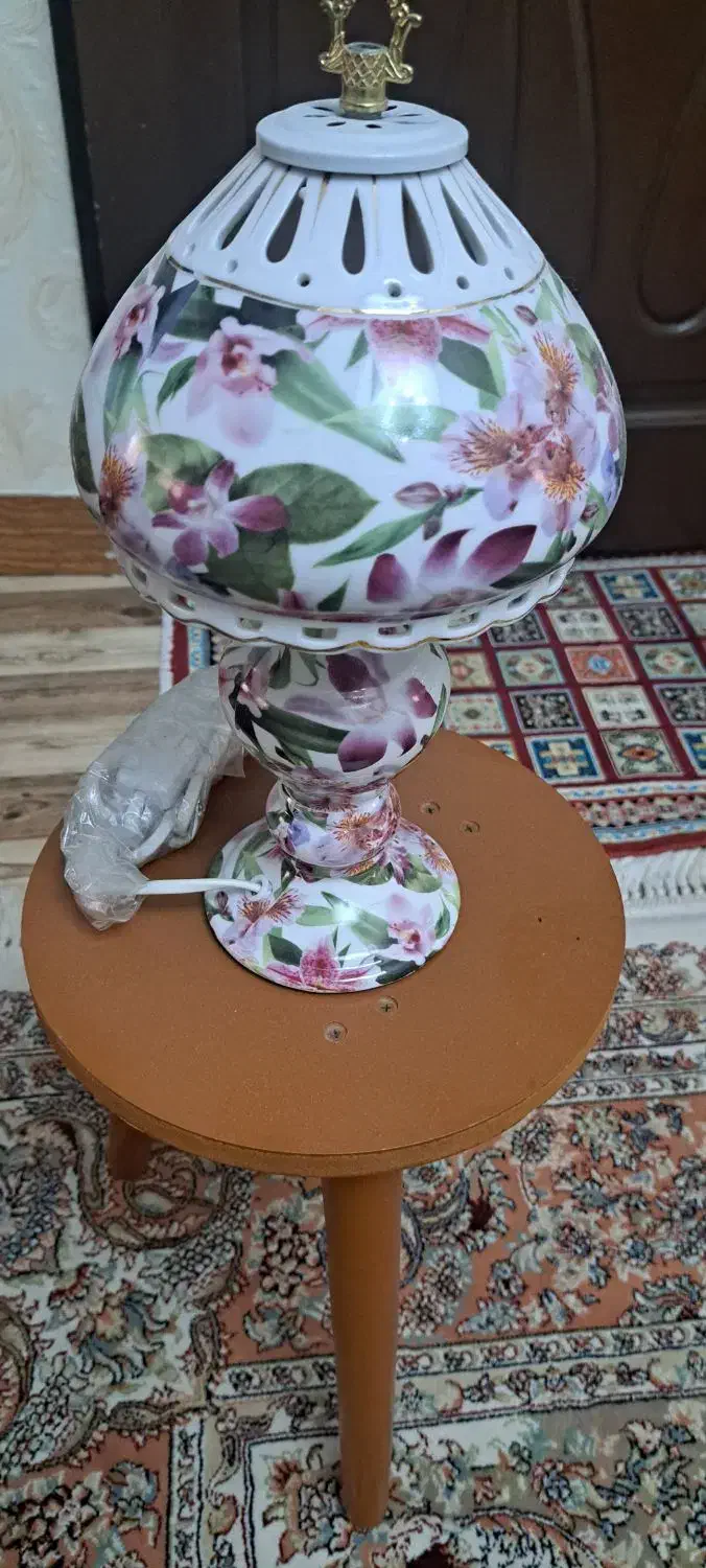 آباژور چینی ترکیه ای|چراغ خواب و آباژور|اسلام‌شهر, شهرک طالقانی|دیوار