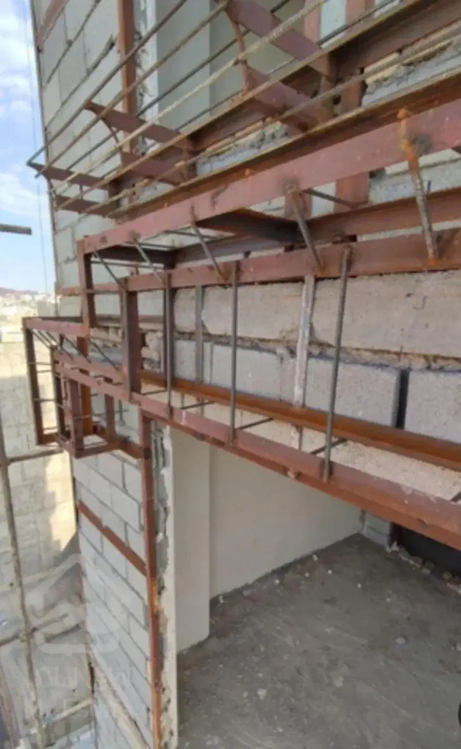 جوشکاری ساختمان|خدمات پیشه و مهارت|لاهیجان, شیشه گران|دیوار