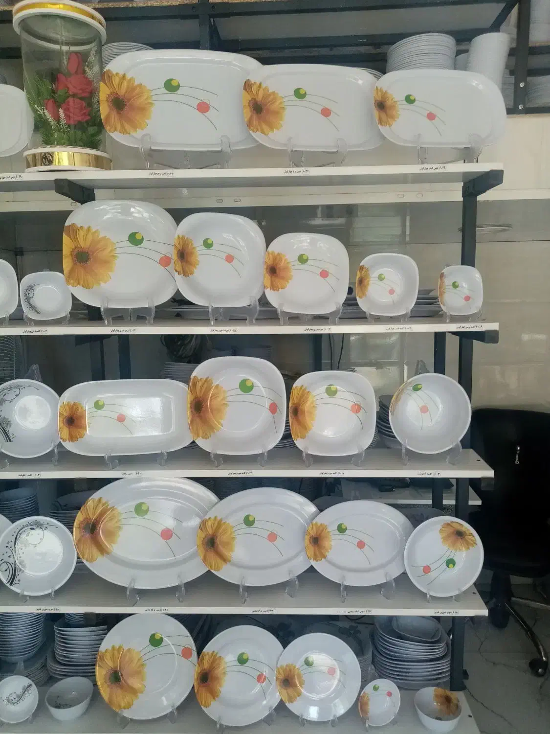 ملامین طرح چینی به قیمت کارخانه|ظروف سرو و پذیرایی|نجف‌آباد, شهدای غربی|دیوار
