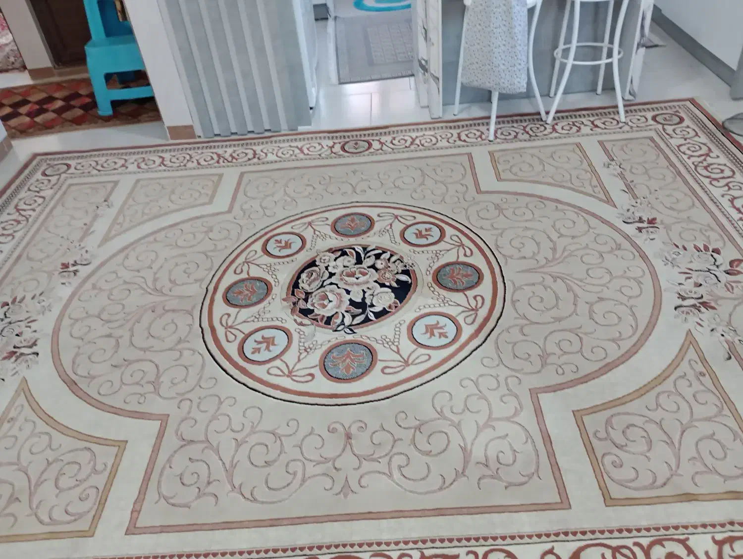 فرش درحد نو|فرش|قائم‌شهر, |دیوار