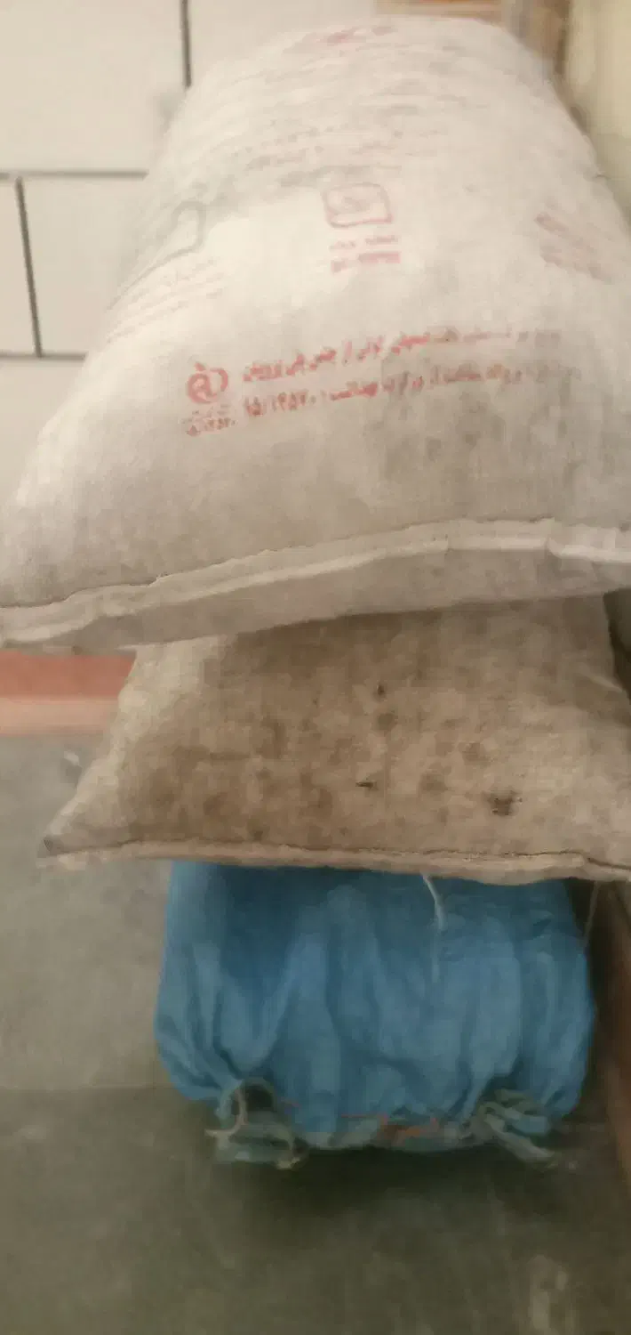 دوشک و. پتو زیزقیمت میدم اول بازار قیمت بگیر|تشک تختخواب|دهدشت, |دیوار