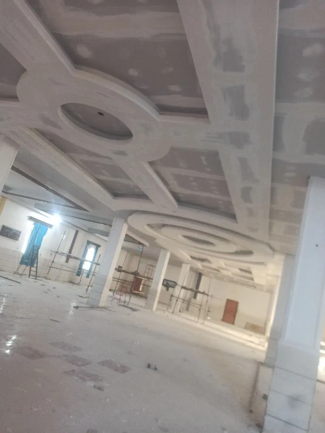 رنگ آمیزی ساختمان ، بتونه کناف رنگ کناف|خدمات پیشه و مهارت|اهواز, نادری|دیوار