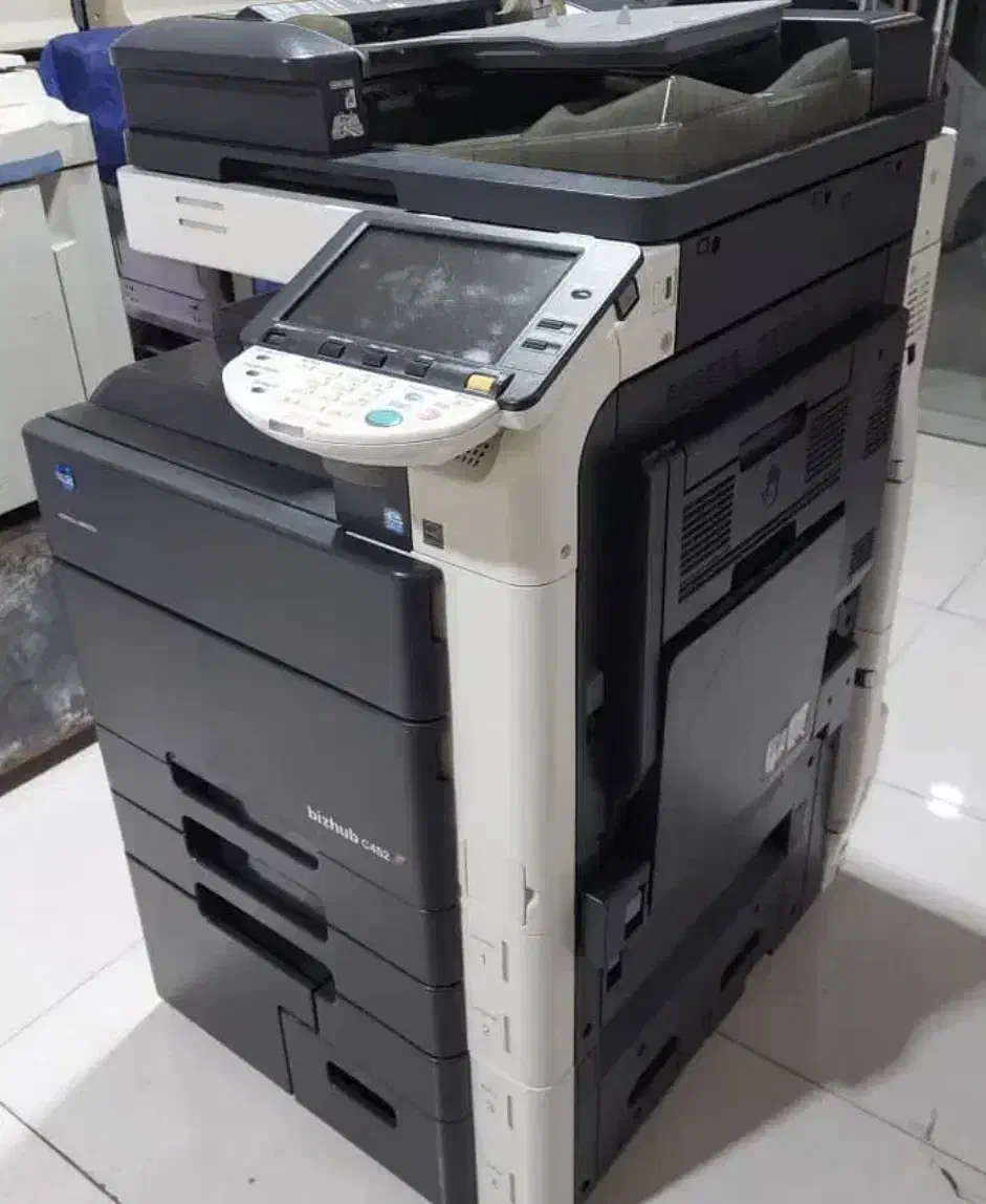 کونیکا ۴۵۲و۶۵۲به شرط و گارانتی واقعی استوک اروپا|پرینتر، اسکنر، کپی، فکس|قزوین, |دیوار