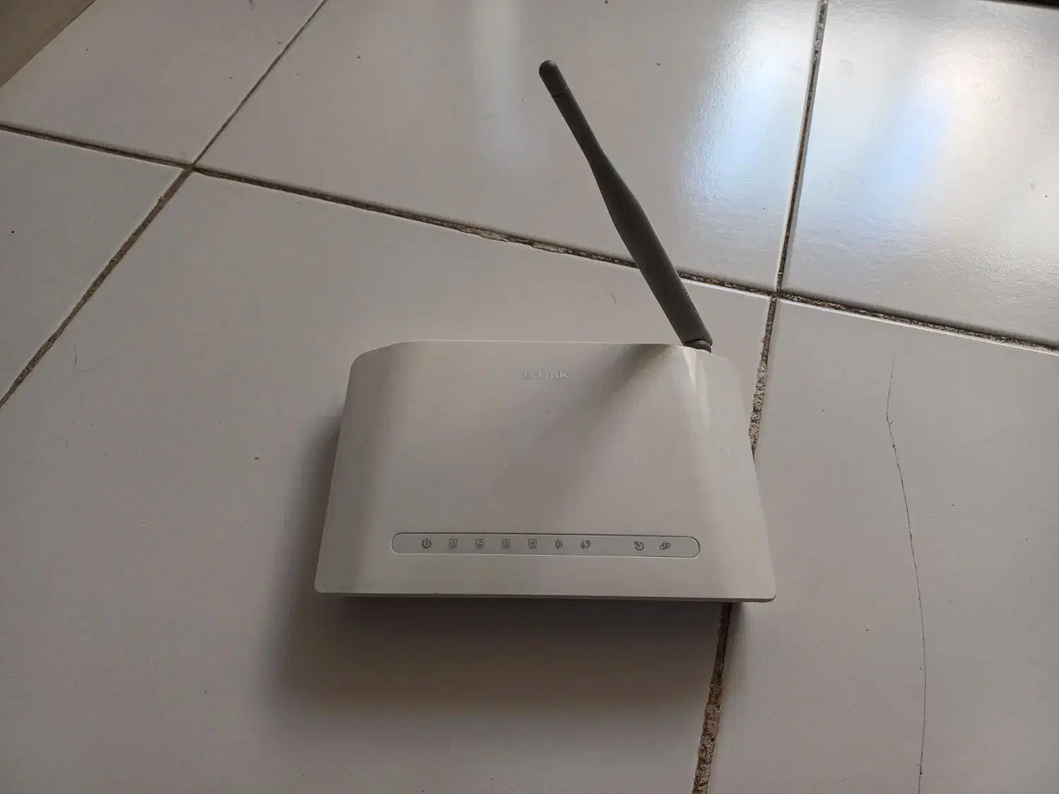 مودم Dlink|مودم و تجهیزات شبکه|کرج, کوی مدرس|دیوار