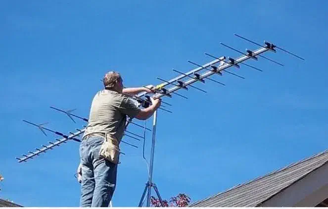 نصاب آنتن مهرشهربا بهترین کیفیت|خدمات پیشه و مهارت|کرج, فاز ۱ مهرشهر|دیوار