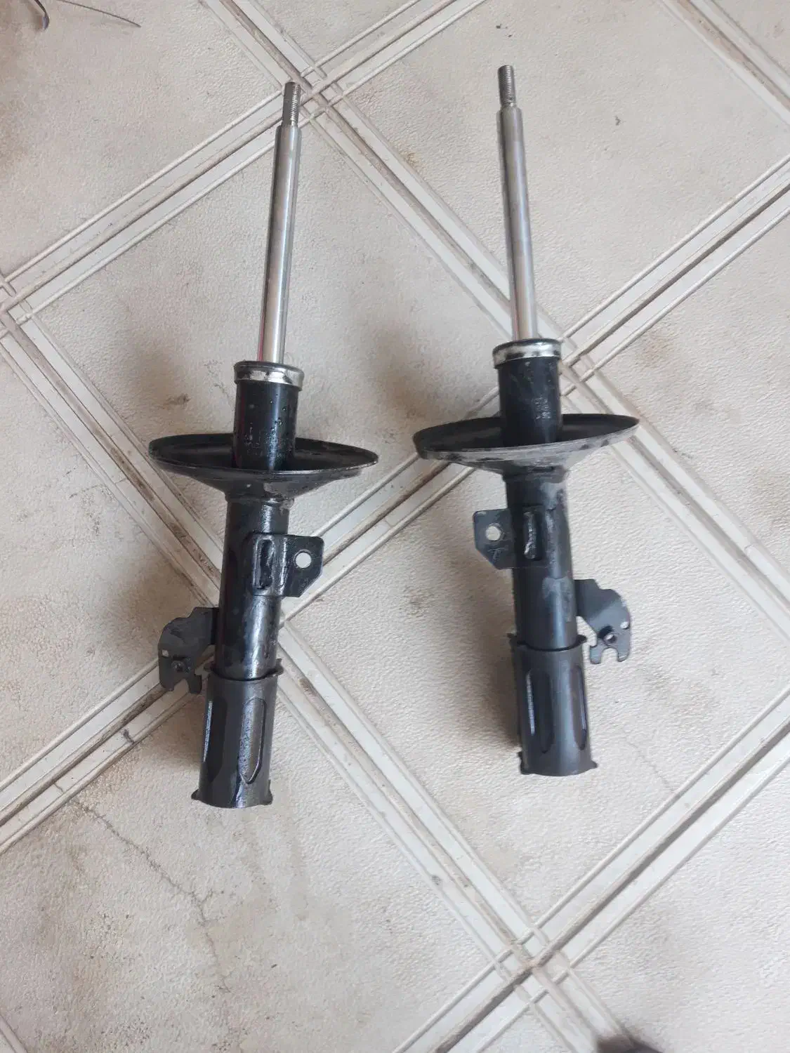 کمک فنر تویوتا کمری ۲۰۰۷|قطعات یدکی و لوازم جانبی|خوی, |دیوار