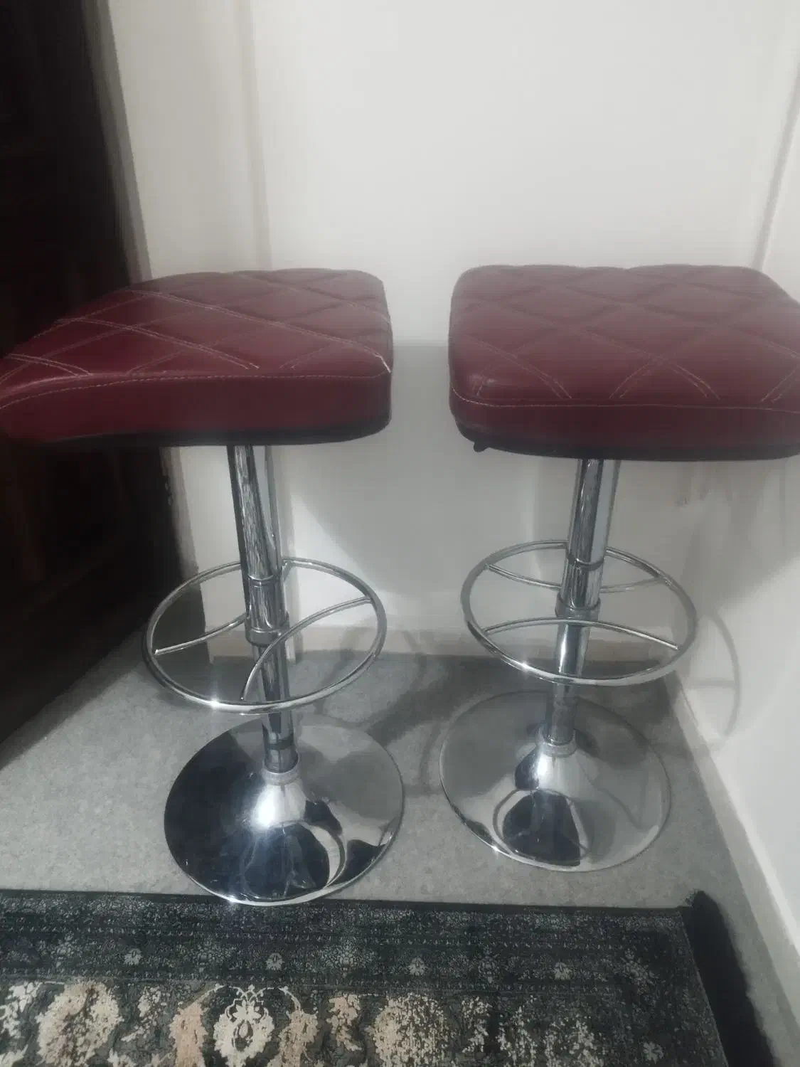 صندلی اپن چرخدار و جک دار|صندلی و نیمکت|بروجرد, |دیوار