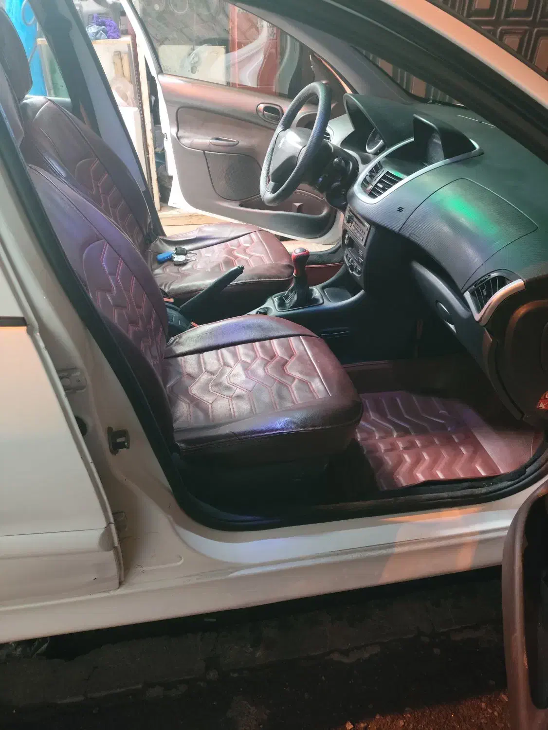 207|خودرو سواری و وانت|تهران, ابوذر|دیوار