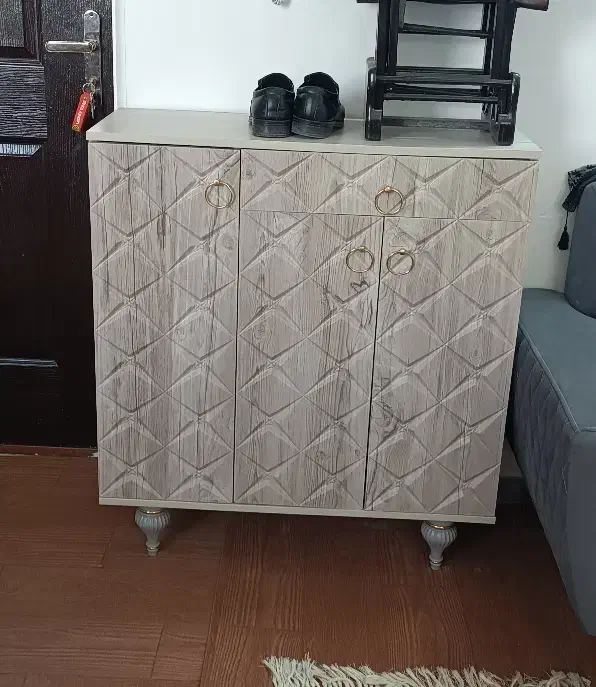 جاکفشی|جاکفشی، کمد، دراور|سرخه, |دیوار